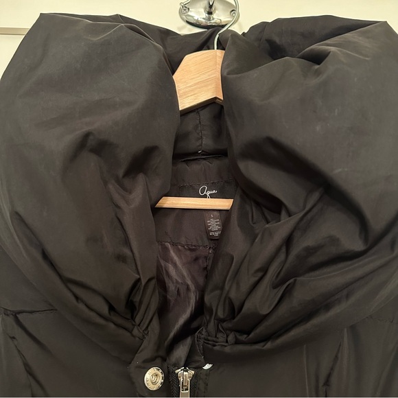 AQUA Bloomingdale’s Long Down-Filled Winter Puffer Coat - Picture 10 of 16